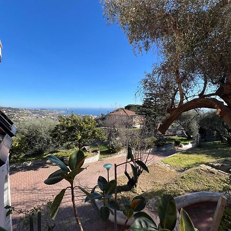 Villa In Collina Vista Mare Σαν Ρέμο Εξωτερικό φωτογραφία